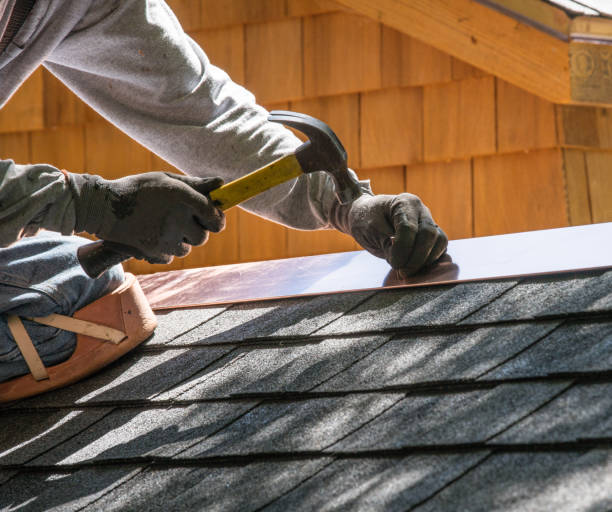 Best Roof Gutter Cleaning  in Green, OR